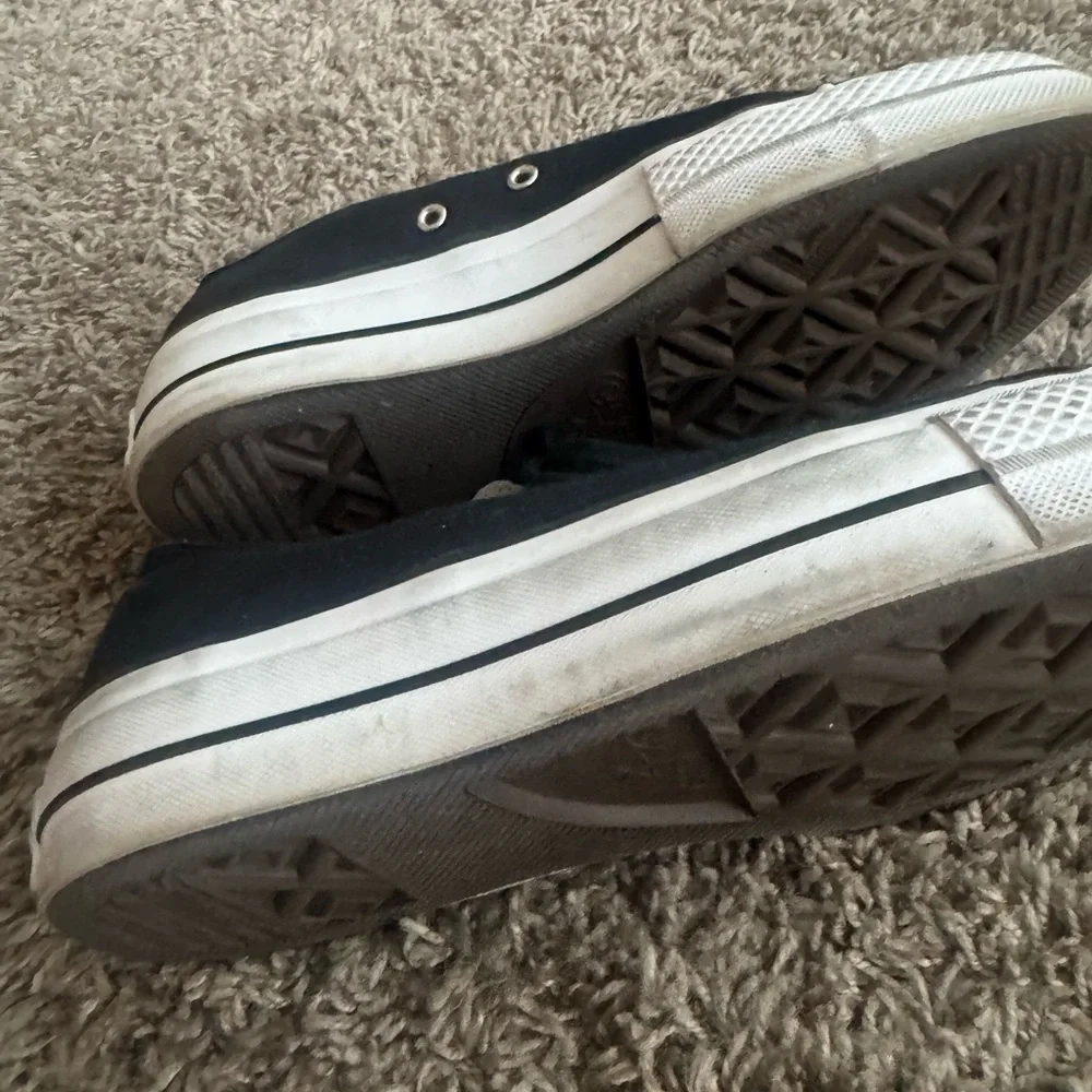 Converse Women's Black and White platform Canvas Sneakers - Picture 3 of 4